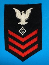 WWII, UNITED STATES NAVY, 3rd CLASS, GUNNERY INSTRUCTOR, RATE, RED ON BLUE - $15.00
