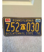 1976 PENNSYLVANIA COLLECTOR&#39;S BICENTENNIAL  AUTOMOTIVE METAL LICENSE PLATE - $394.39 MXN