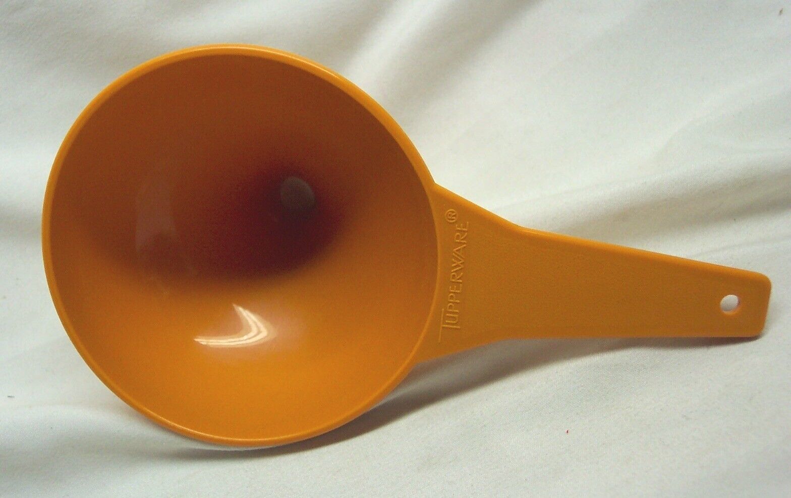 VINTAGE Tupperware #1227 HARVEST ORANGE FUNNEL 3&quot; Retro Kitchen Utensil - $14.85