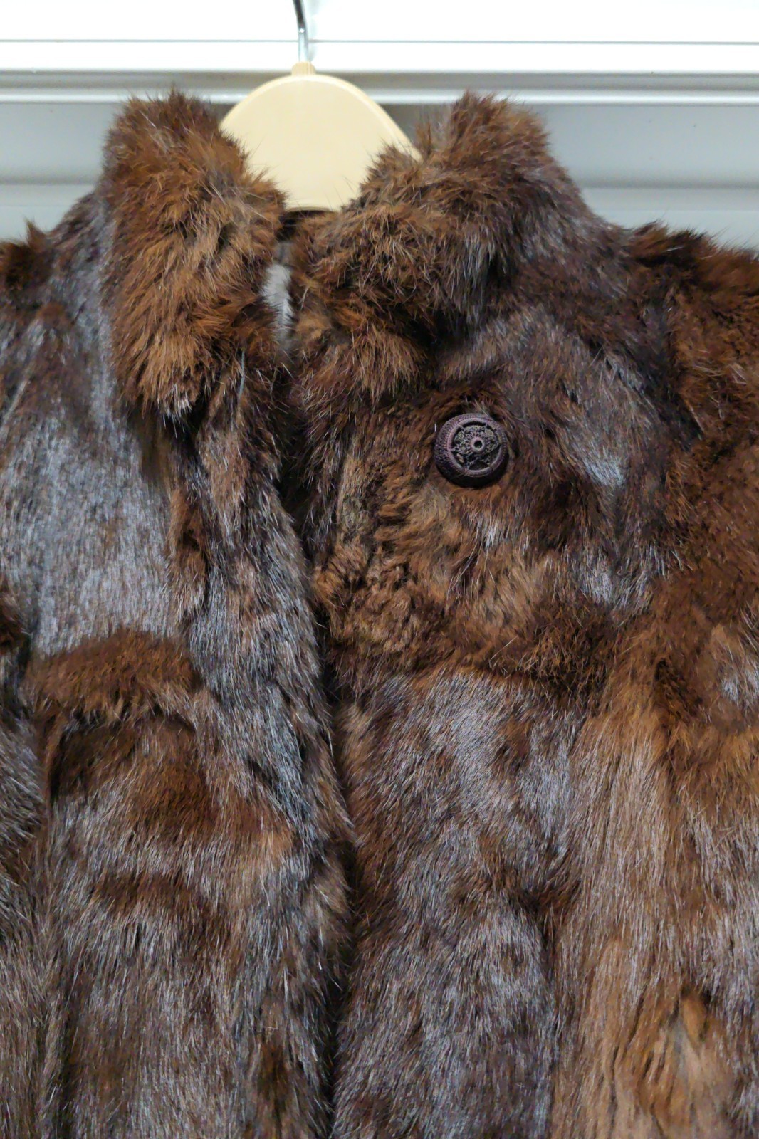 VTG Genuine Rabbit Fur Mid Length Coat Dark Brown Women’s Sz S NEEDS REPAIRS Item image 4