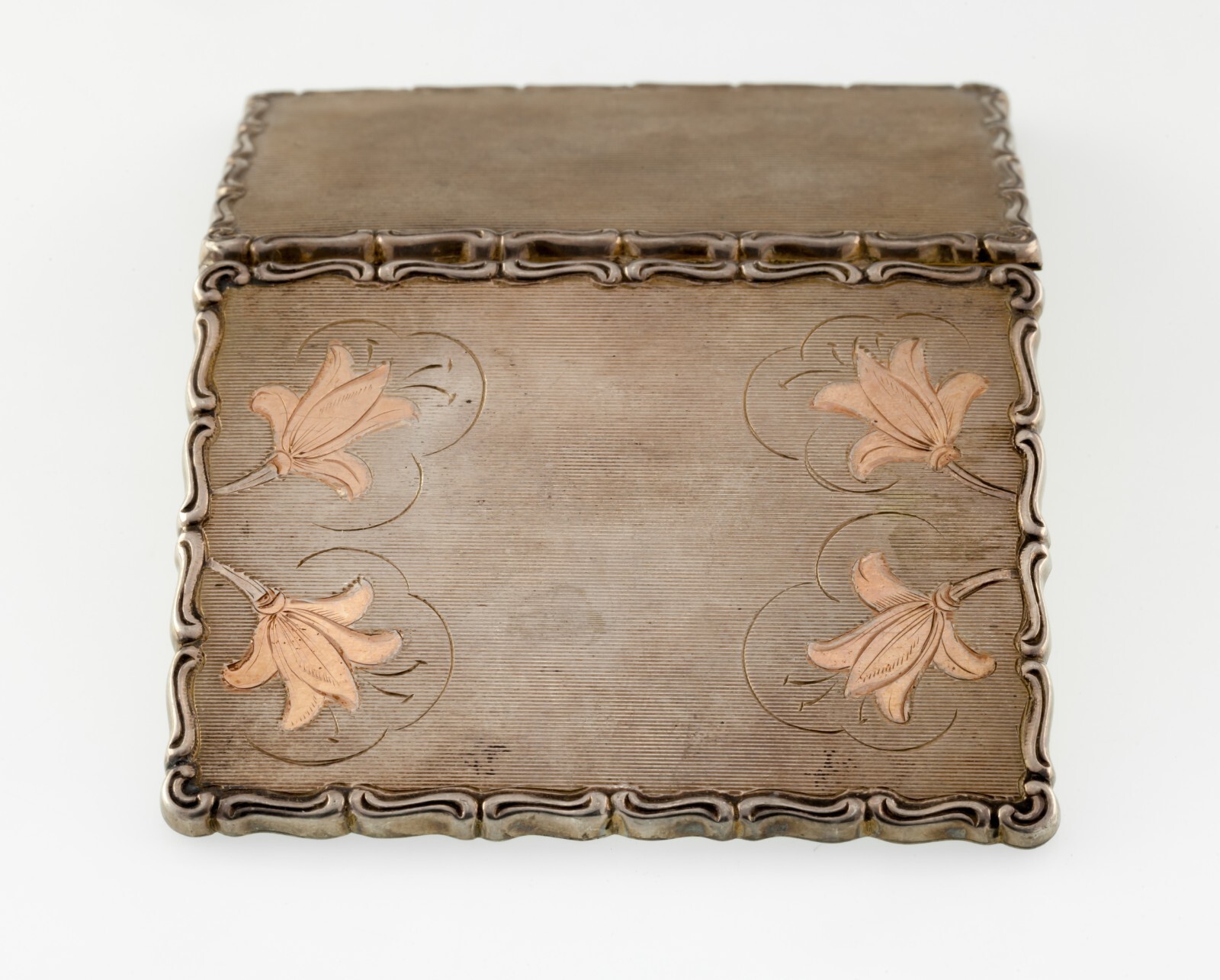835 Silver Cigarette Holder Box With Flora Pattern Item image 4