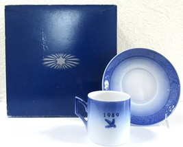 1989 Royal Copenhagen The Old Skating Pond Boxed Cup and Saucer Set - £22.18 GBP