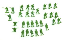 Vintage 1970s Green Army Men Plastic MPC Toy Soldiers Lot of 31  - $19.99