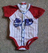 Infants Classic Characters Clothing Inc. Size 12M Baseball One Piece Sna... - $11.20 CAD