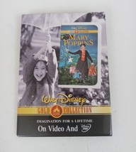 Walt Disney Gold Collection Mary Poppins Video &amp; DVD Movie Promo Button Pin - £6.46 GBP
