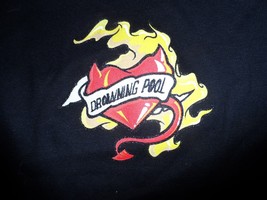 Drowning Pool - Burning Heart Baby Doll Camiseta ~ Nunca Worn ~ Osfa - £10.95 GBP