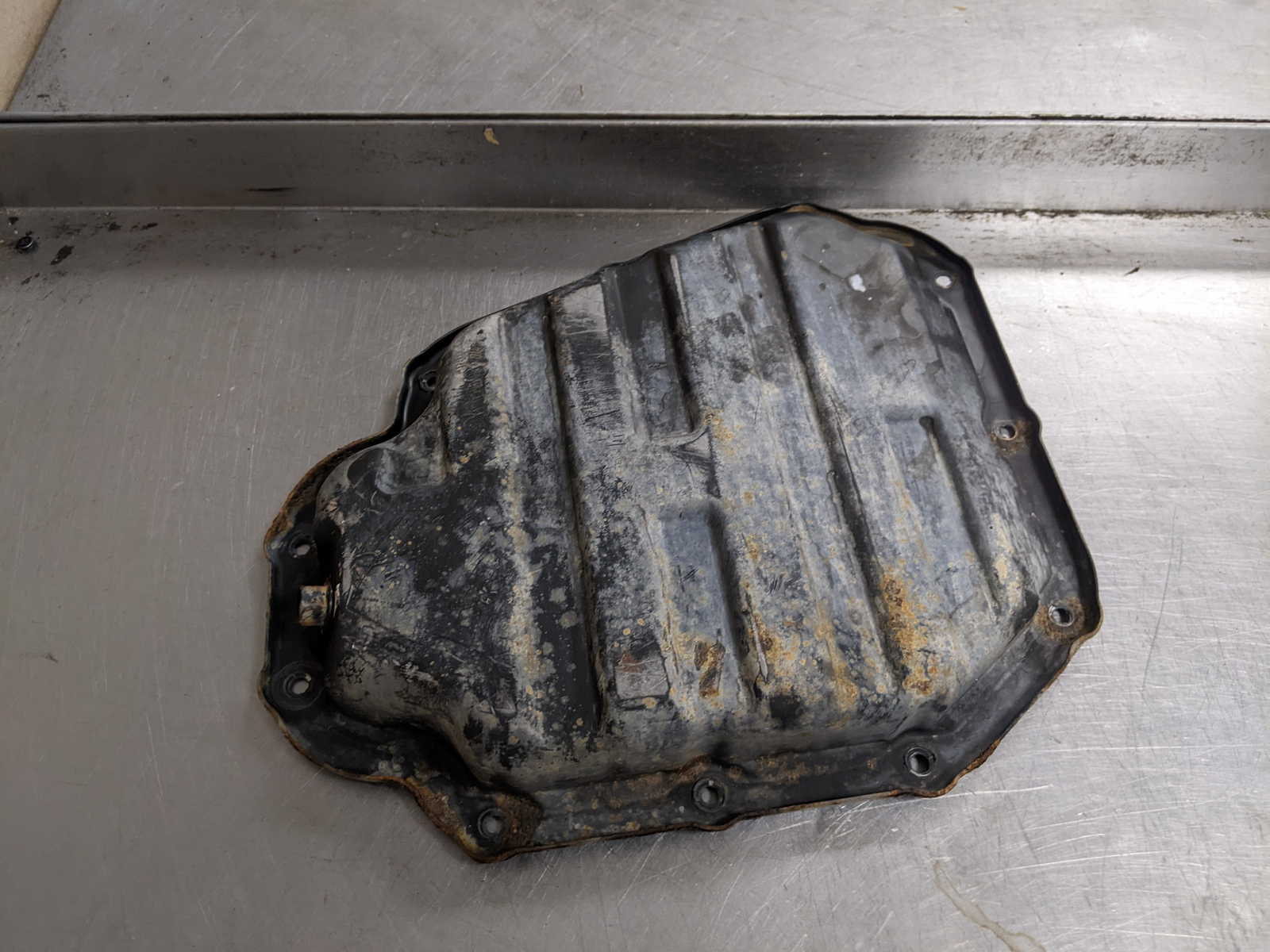 Lower Engine Oil Pan For 14-19 Nissan Rogue  2.5 111103TS1B Gas - $39.55