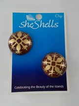 SHE SHELLS CLIP ON EARRINGS PAINTED GOLD TONE OVER BROWN FASHION JEWELRY... - £11.05 GBP
