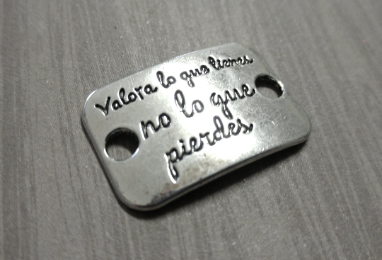 Spanish Quote Pendant Connector Antiqued Silver Link Charm VALUE WHAT YO... - $1.07