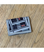 Nintendo NES Classic Controller Tri-Fold Wallet 2017 - $256.84 MXN