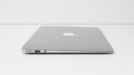 Apple MacBook Air A1466 13" Core i5 8GB 128GB SSD MJVE2LL/A ISSUE image 9