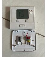 Used Wall Thermostat — Untested / Housing Off — For Parts or Repair / HVAC Contr - €25,30 EUR