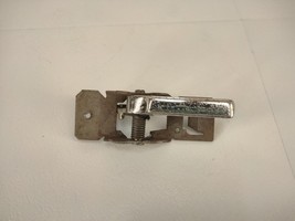 1982 Chevette 4DR Interior Door Handle Rear Passenger OEM - $484.09 MXN