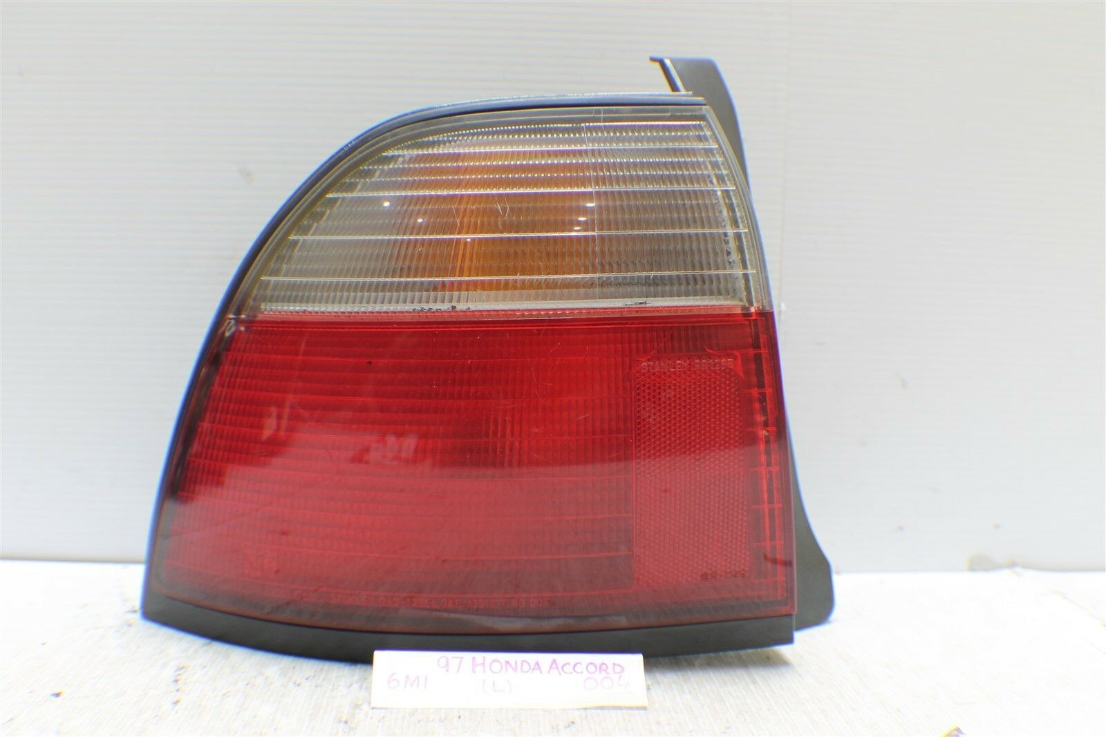 1996-1997 Honda Accord Coupe Sedan Left Driver Genuine OEM tail light 04 6M1 - £22.04 GBP