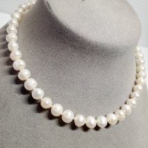 White Gold on STERLING SILVER 8mm x 7mm Fresh Water Pearl HandKnotted Necklace - £36.97 GBP
