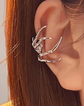 Spider long leg ear cuff - £9.18 GBP