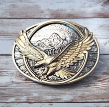 Large Men&#39;s Belt Buckle Silver Tone with Gold Tone Eagle Design - £19.97 GBP