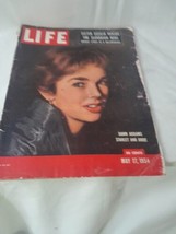 Life Magazine May 17 1954 Sister Cecilia Versus the Slovakian Reds VINTA... - $12.87