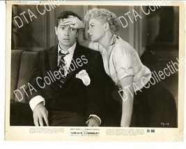 Behave YOURSELF-8X10-PROM STILL-1951-SHELLEY WINTERS-FARLEY GRANGER-COMEDY G/VG - £23.72 GBP