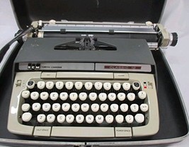 Smith Corona - Classic 12 Typewriter - £227.39 GBP