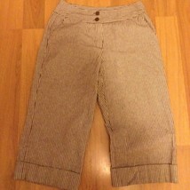 Sandro Sportswear Women&#39;s Pants Brown Pin Stripe Capris Size 10 x 19 - $6.93