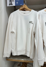 NWT UNIQLO UT KAW* 2023 White Graphic Long Sleeve Sweatshirt - £33.42 GBP