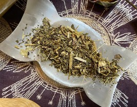 .5 oz Echinacea, Dried Herbs, Good Health,Abundance,Strengthen Charms an... - £1.44 GBP