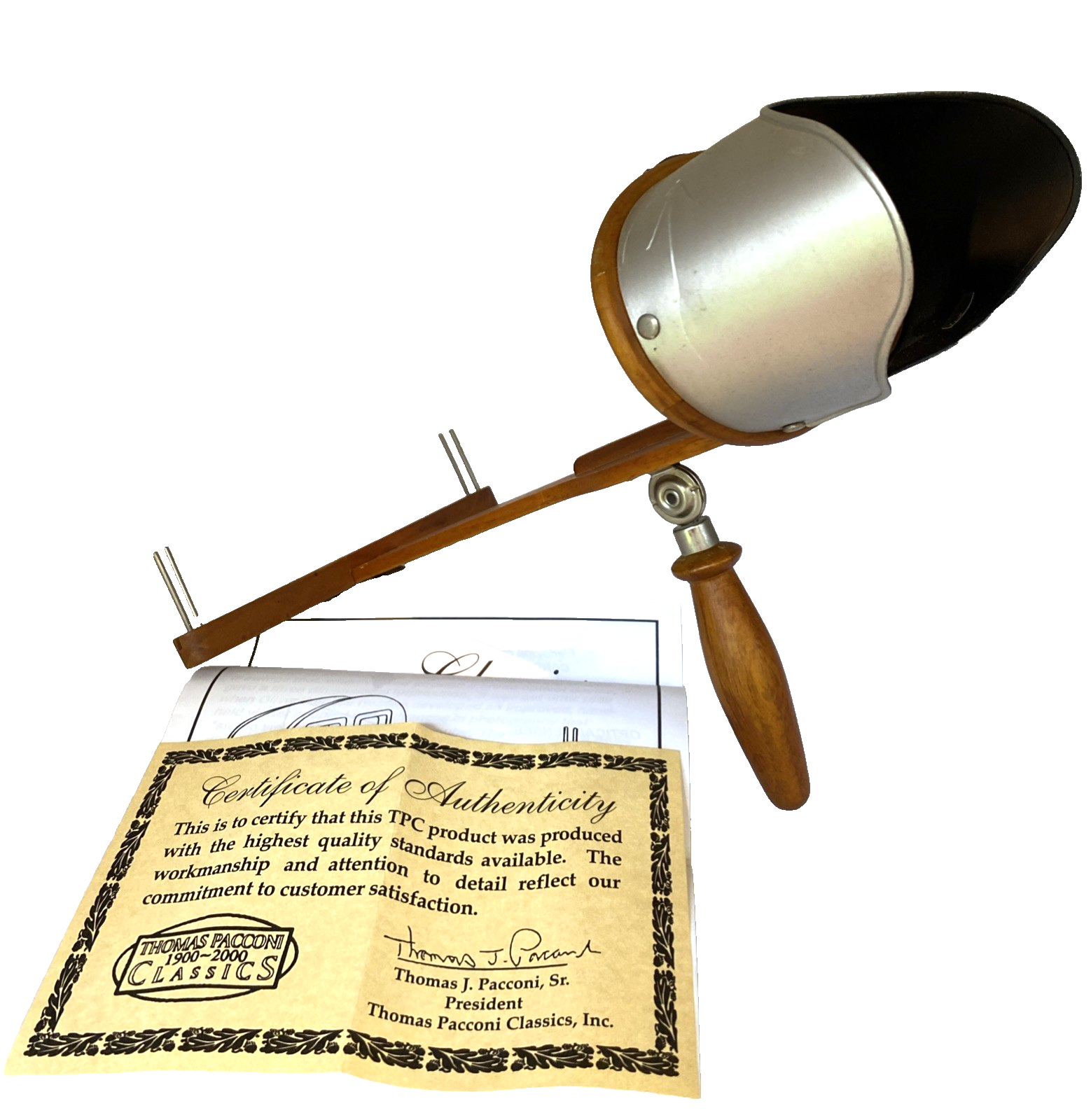 Thomas Pacconi Hand Held 3D Viewer with COA - $53.19