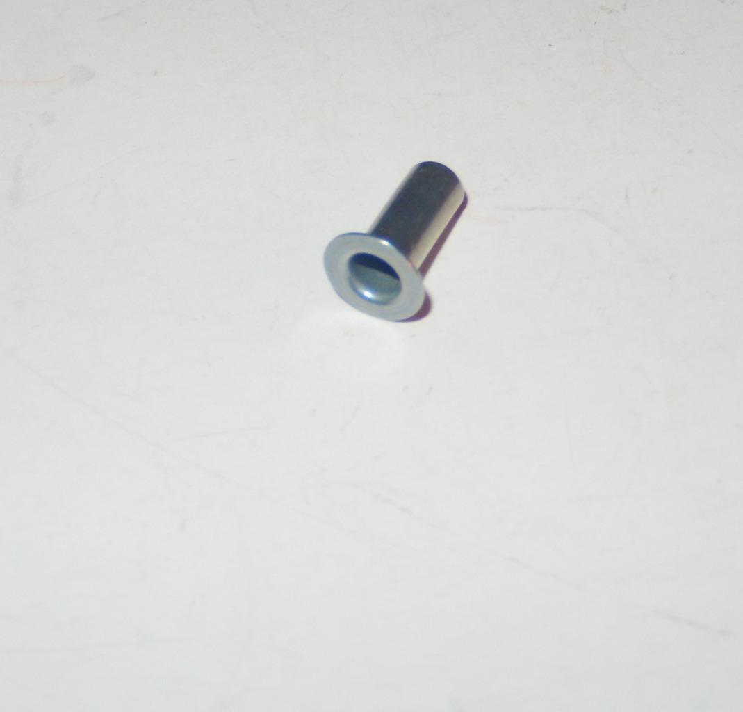 LIONEL PART - 600-6512-008 -  6512 CHERRY PICKER CAR EYELET -- NEW - W46W - $1.23