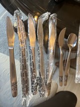 Haddon Hall MCM Modern Stainless Silverware Flatware Dinner Knives &amp; 2 Serving - £19.14 GBP