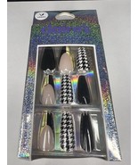 24pc Claire&#39;s Fake False Press On Nails Glue On Vegan Houndstooth Coffin - $183.61 MXN