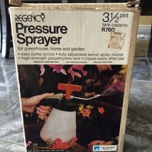 Regency Pressure Sprayer 3 1/2 Pint Tant Capacity R760 Vintage  - $42.08