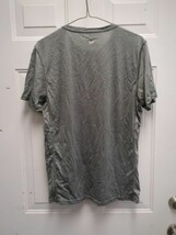 layer 8 mens performance qwick dry T-shirt. Gray Size:M. 100% polyester. - $8.90