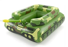 Tank Float Pool Float w Water Cannon NEW IN BOX - £21.29 GBP