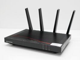 NETGEAR Nighthawk AC3200 C7800 Wi-Fi Router with DOCSIS 3.1 Cable Modem image 2