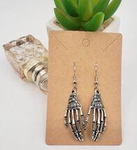 Skeleton Hands 3D Beautifully Detailed Vintage Style Earrings Silver Ton... - $8.00