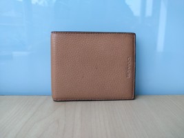 Coach Slim Billfold Wallet $149 Free World Wide Shipping - £62.33 GBP