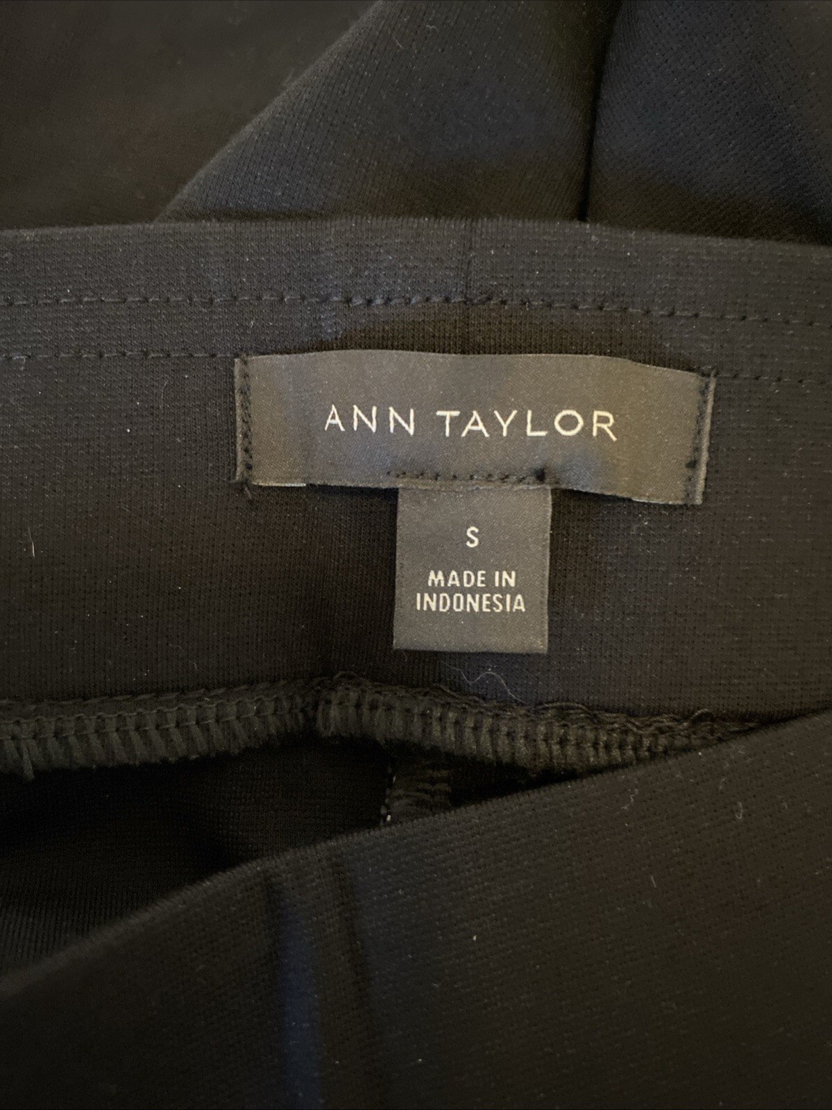 Ann Taylor Black Knit Leggings Size S Item image 3