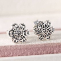S925 Sterling Silver Floral Daisy Lace Stud Earrings - £11.31 GBP