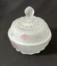 Vintage Westmoreland Clear Sating Glass Covered Candy Dish - £11.77 GBP