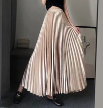 Black Pleated Long Skirt Outfit Womens Plus Size A-line Pleated Black Maxi Skirt image 5