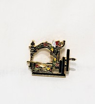 Sewing Machine Flowers Enamel Lapel Hat Pin 1&quot; Metal Enamel Wilcox 1882 - $17.82