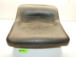 John Deere Sabre 1646 Tractor Seat - £50.24 GBP