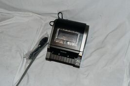 Brother QL-1050 Label Thermal Printer mint condition w2c - $76.50