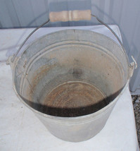 Galvanized Bucket w Handle - £8.21 GBP