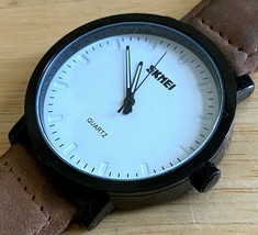 SKMEI Mens 30m Black White Leather Band Analog Quartz Watch Hours~New Battery - £9.55 GBP