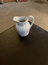 Two&#39;s Company Small White Ceramic Decorative Vase. - £7.51 GBP