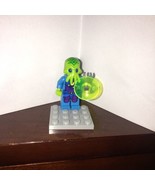 LEGO Series 13 Alien Trooper Minifigure with Ray Gun (71008) Complete Set - $12.87 CAD