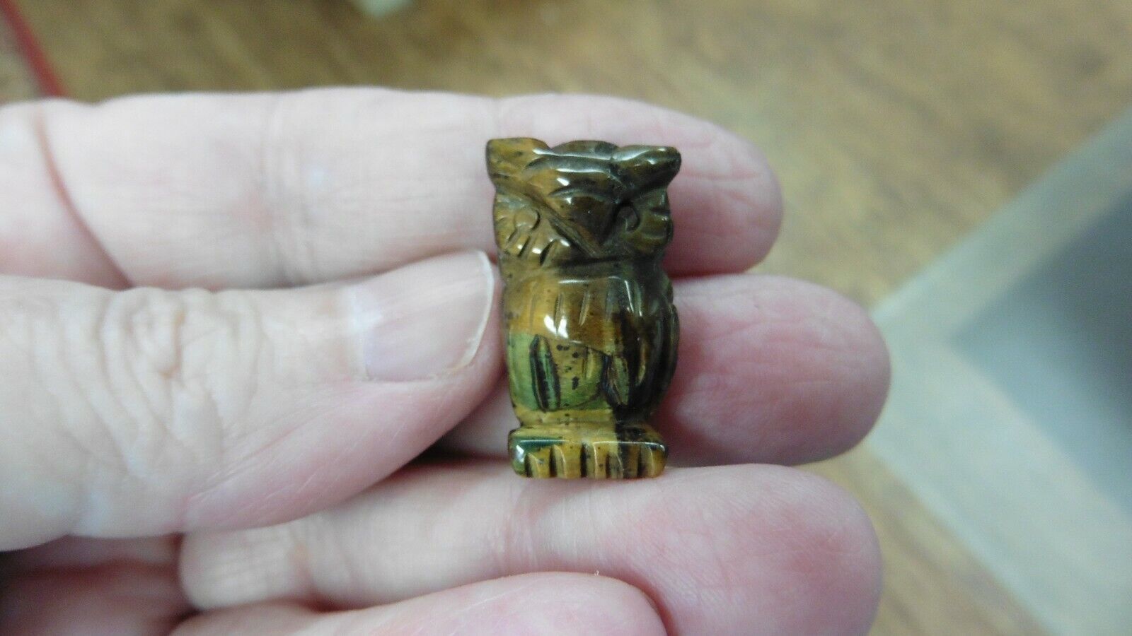 (Y-BIR-OW-500) little brown OWL bird gemstone carving love baby OWLS nig... - $8.59