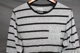 Men&#39;s Tri-Blend Slim Fit Pocket T-shirt Long Sleeve Grey Striped Medium - $12.86